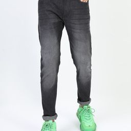 HIGHLANDER Men Black Tapered Fit Light Fade Stretchable Jeans-image-55