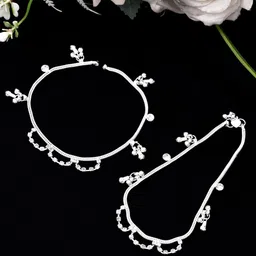 Silvermerc Designs Silver-Plated Stones Studded Floral Anklet-54