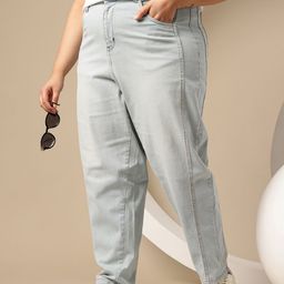 Sztori Plus Size Women Mid-Rise Light Fade Stretchable Jeans-image-13