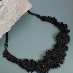 SOHI Black Floral Choker Necklace-image-34