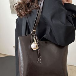 LULU & SKY Structured Handheld Bag-44