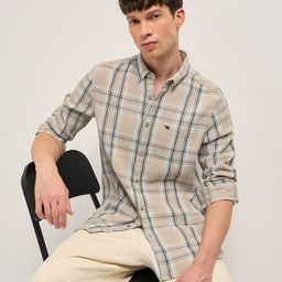 THE BEAR HOUSE Men Slim Fit Checked Button-Down Collar Cotton Casual Shirt-picture-42
