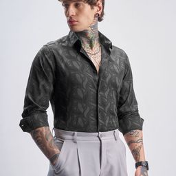 HIGHLANDER Slim Fit Floral Textured Spread Collar Shirt-picture-23