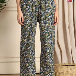 TAG 7 Pack Of 2 Printed Cotton Mid-Rise Lounge Pants-image-106