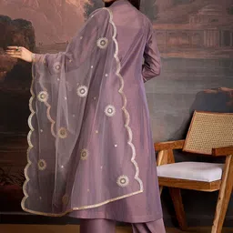 House of Pataudi A-Line Kurta & Trousers With Embroidered Net Dupatta Set image 4
