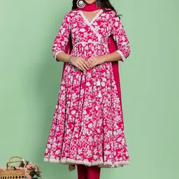 KASYA Women Floral Printed Cotton Kurta with Trousers & Dupatta-image-85