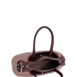 Exotic Swagger Shoulder Bag with Tasselled image 2