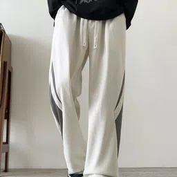 StyleCast Men Colourblocked Printed Regular Fit Original Trousers-image-19