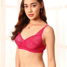 Clovia Non-Padded Non-Wired Full Coverage Lace Bra BR0224P1432B image 2