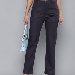 Levis Women Mid Rise Wide Leg Straight Fit Semi Formal Trousers-image-24
