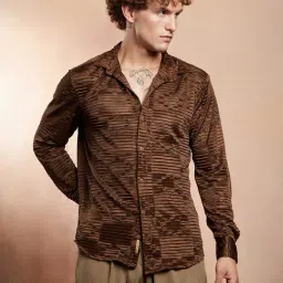 Campus Sutra Chocolate Brown Pleated-Rhombus Shirt-picture-48