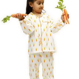 Snuggly Spaces Kids Conversational Printed Full Sleeves Night Suit-picture-16