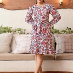 SELVIA Beige & Red Floral Print A Line Dress-image-9