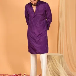 Laalzari Men Band Collar Pathani Kurta with Trousers-picture-28
