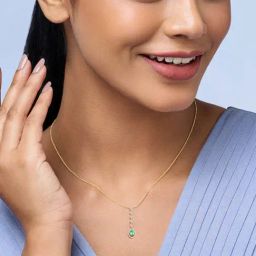 Joyalukkas 18k (750) Purity Yellow Gold Dewlit Emerald Diamond Pendant-image-39
