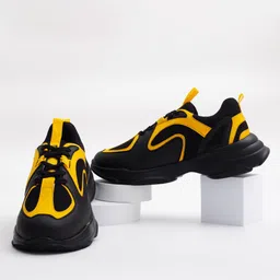 Big Fox Men Black Colourblocked Sneakers-image-29