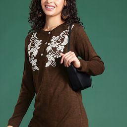 Sangria Floral Embroidered Thread Work Straight Acrylic Kurta with Trousers-picture-43