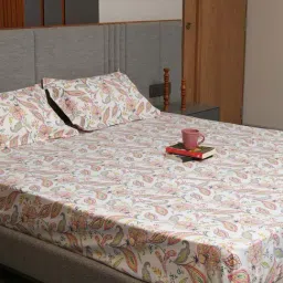 Urban Space Pink Cotton 200 TC Iris Double Bedsheet with 2 Pillow Covers-image-88