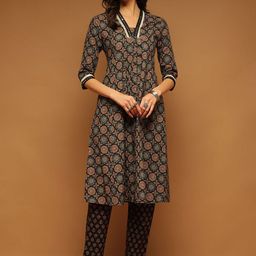 Anouk Floral Printed V-Neck Pure Cotton A-Line Kurta With Trousers-39