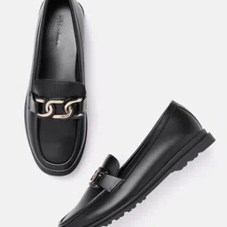 Lino Perros Women Chain Detail Moccasins-image-3
