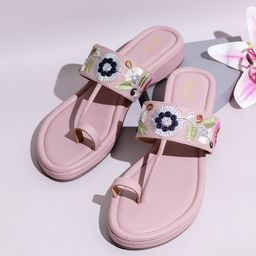 Inc 5 Women Embroidered Ethnic One Toe Flats-12