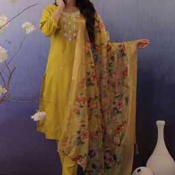 VAIDDO Unisex Ethnic Motifs Embroidered Regular Sequinned Kurta with Trousers & With Dupatta-image-43