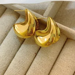 VAGHBHATT Gold Plated Classic Studs Earrings-18