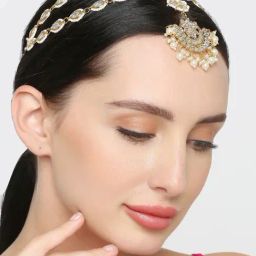 Oomph Gold Tone Kundan and Pearls Traditional Wedding Bridal Matha Patti-image-35
