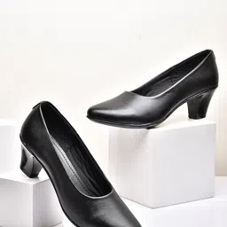 VALIOSAA Women Black Solid Block Pumps-50