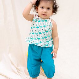 BownBee Cotton Sleeveless Flamingos Printed Jhabla & Harem Pants With Headband Set - Green-image-67