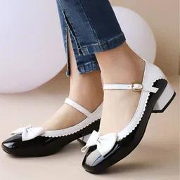 Shoetopia Bow Applique Detailed With Buckle Closure Mary Jane Ballerinas- Black-picture-44