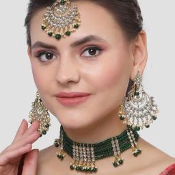 Karatcart Green Necklace, Earring & MaangTikka Set for Women-15