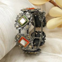 Moedbuille Kundan Studded Meenakari Work Antique Design Oxidised Silver Plated Handcrafted Bracelet-28