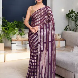 DIVASTRI Embellished Sequinned Saree-picture-36