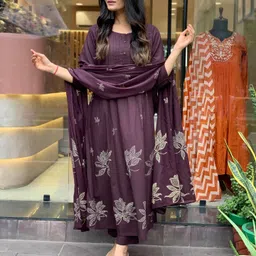 Anni Designer Floral Printed Anarkali Kurta With Trousers And Dupatta-image-93