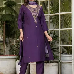 Brand Hill Women Ethnic Motifs Embroidered Regular Kurta with Trousers & Dupatta-picture-37
