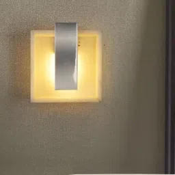 Kapoor E Illuminations Sketch Silver Metal Square Wall Light - Set of 1-image-45
