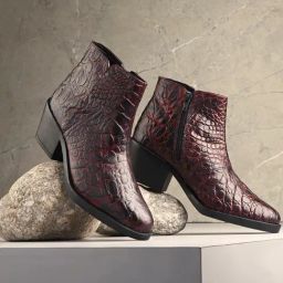 Carlo Romano Women's Bordo Casual Booties-image-36