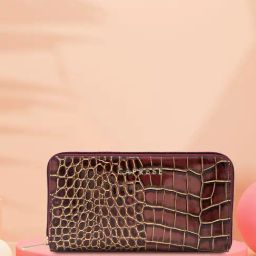 Caprese Faux leather Burgundy Women Wallet-image-30
