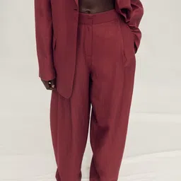 MANGO Women Low-Rise Pleated Trousers-image-30
