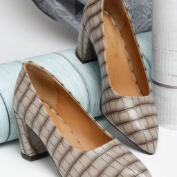 Bruno Manetti Nude-Coloured Printed PU Block Pumps with Bows-10