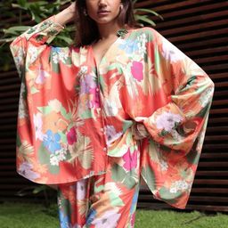 Svamsa Printed Top With Trouser Co-Ords-picture-2