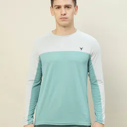 Technosport Colourblocked Slim Fit T-shirt-image-68