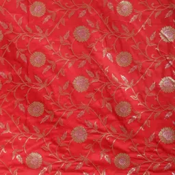 Vastranand Red Textured Saree With Blouse image 3