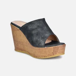 VALIOSAA Women Solid Wedge Heels-52