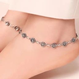 Zavya Blossom Elegance 925 Sterling Silver Rhodium-Plated Flower Anklet-image-54