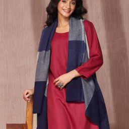 Fabindia Blue Wool Regular Fit Checked Shrug-picture-19