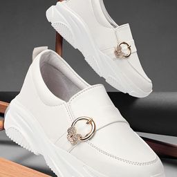 EVOLTAR Women Slip-On Sneakers-image-46