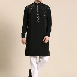 Sayisha Men Yoke Design Kurta-55