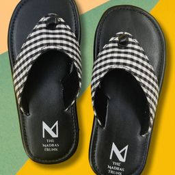 The Madras Trunk Unisex Gingham Checked Designed  Flip Flops  - Black-image-100